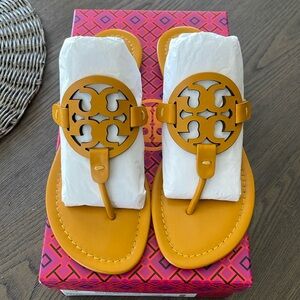 Tory Burch Miller-Goldenrod